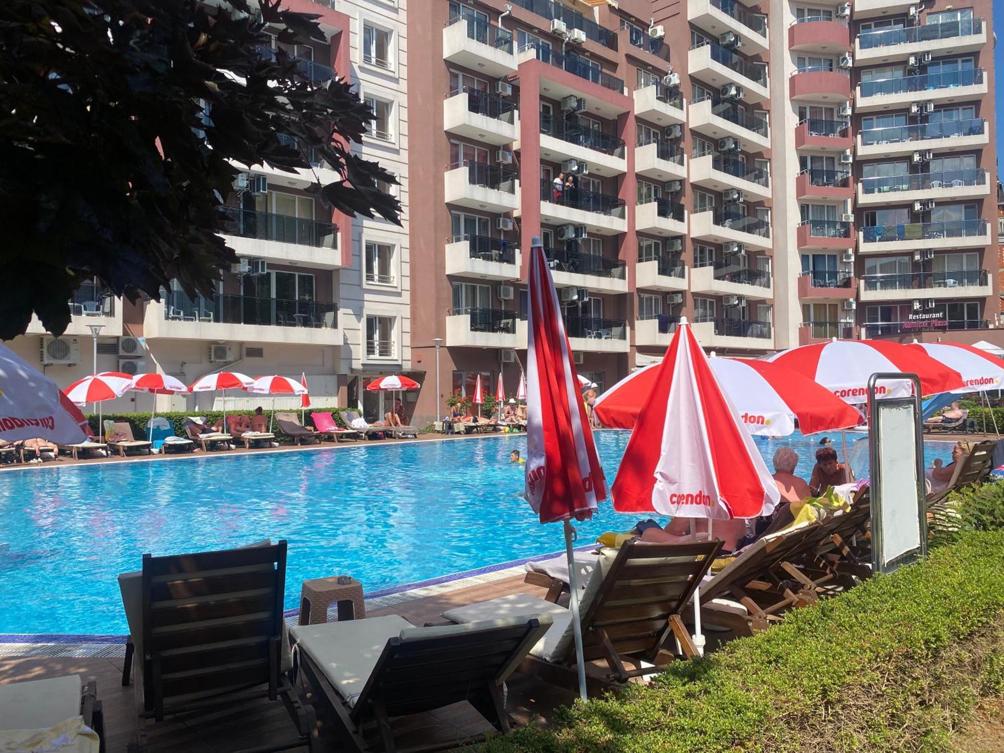 Admiral Plaza C 53 Private Cozy Studio Sunny Beach Exterior photo